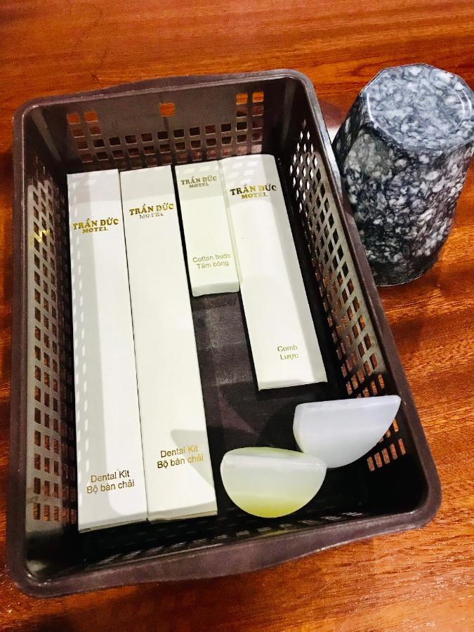 Nha Nghi Tran Duc Aparthotel Phú Mỹ Exteriör bild